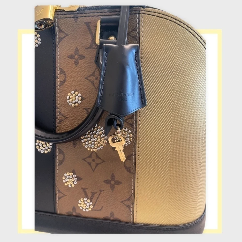 LV LOUIS VUITTON Reverse Monogram‎ Studded Night Lights Alma PM
